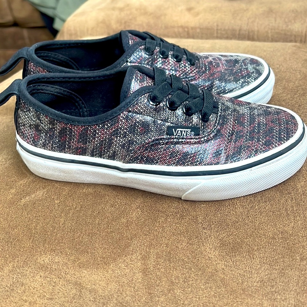Leopard Vans - Picture 3 of 3